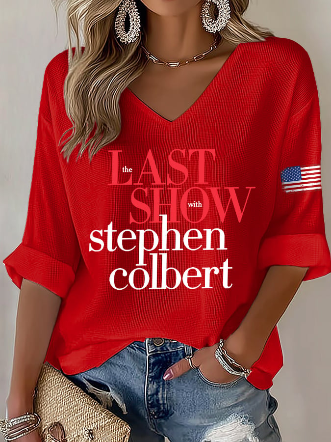 🔥Buy 3 Get 15% Off V-Neck Retro Last Show Print T-Shirt
