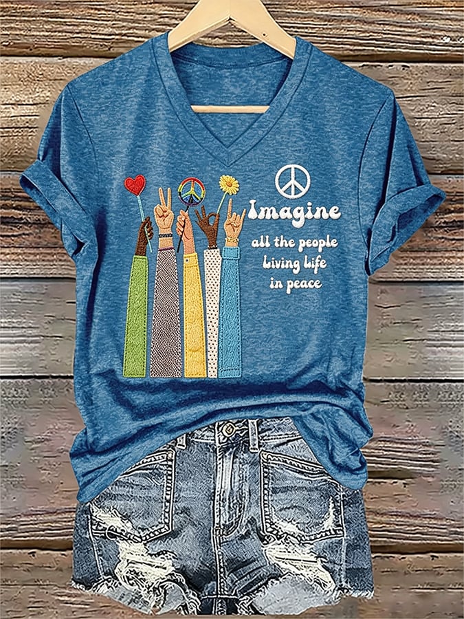 Women's Imagine all the people Living Life in peace Print T-Shirt