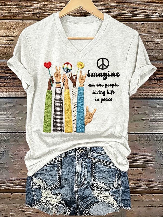 Women's Imagine all the people Living Life in peace Print T-Shirt