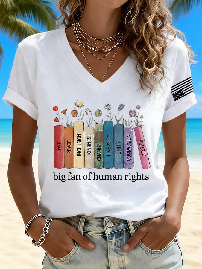 V-Neck Retro Big Fan Of Human Rights Print T-shirt